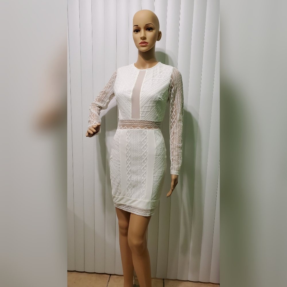White Lace Long Sleeve Dress